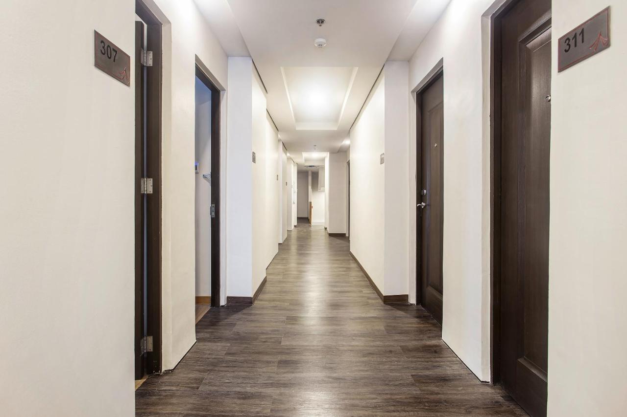 Airo Hotel Manila Exterior photo