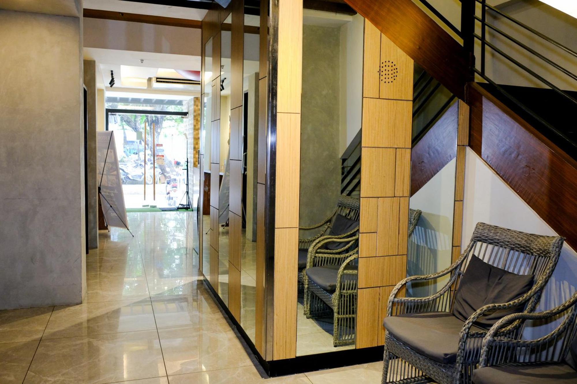Airo Hotel Manila Exterior photo