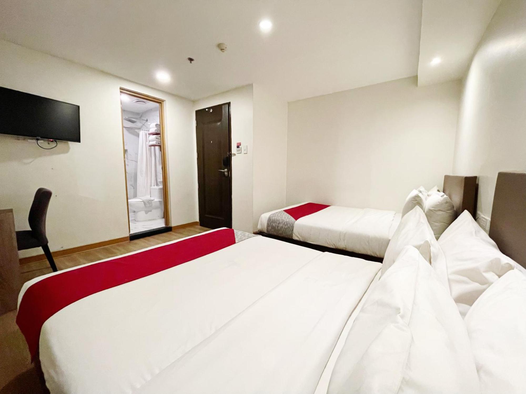 Airo Hotel Manila Exterior photo